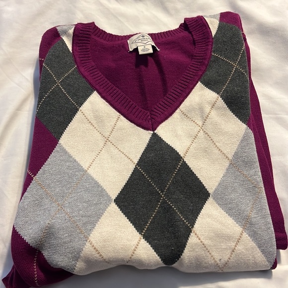 St. John’s Bay NWT argyle sweater size Small - Picture 2 of 4